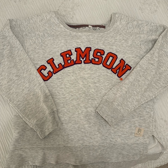Clemson University Pullover Sweater - Picture 1 of 1